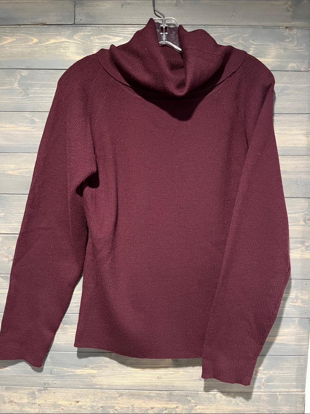 NWOT Women's 100 wool Cozy Cowl Neck Sweater - Burgundy L
